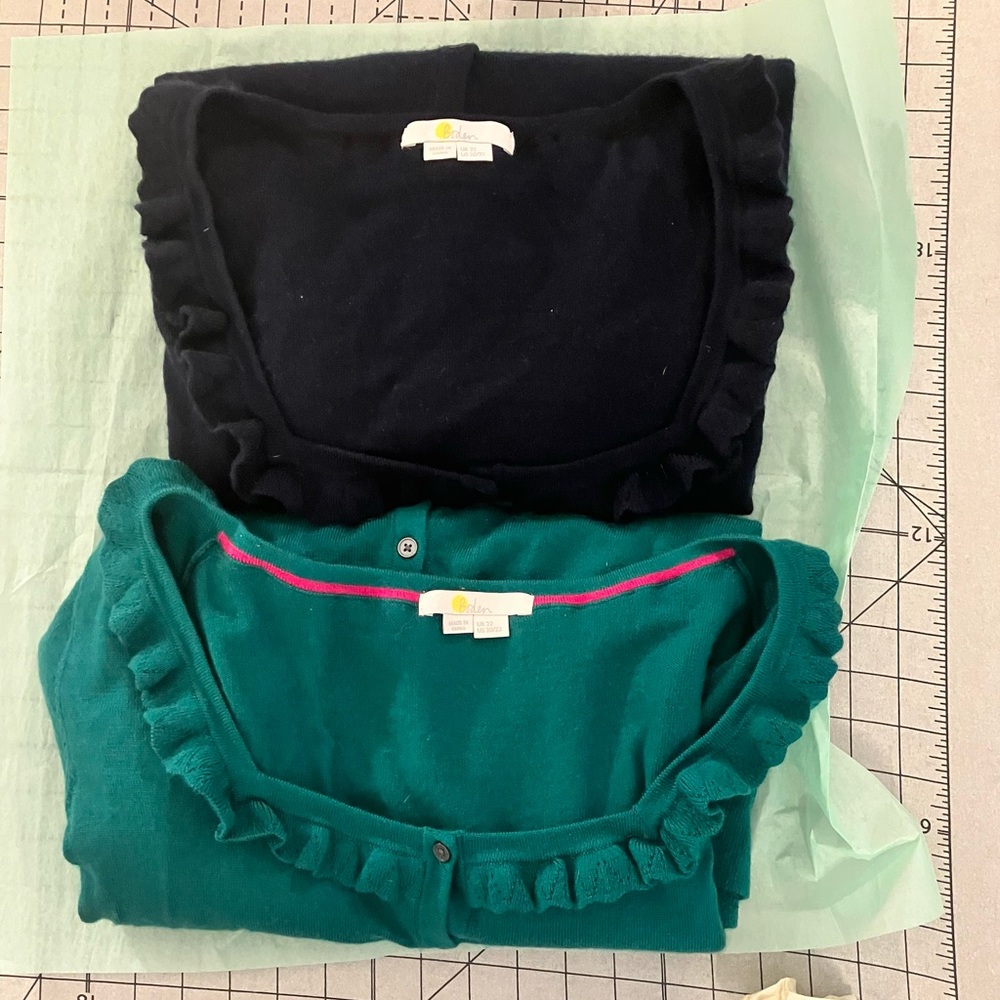 Two (2) Boden square neck merino wool  Cardigans in Navy and Green sz 20/22 XL